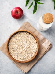 Тарелка из дуба, 18 см