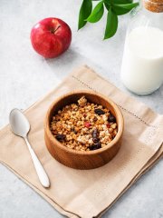 Салатник из массива дуба, 12 см